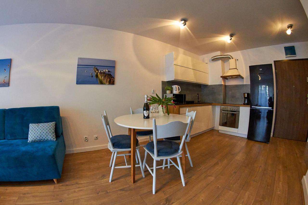 Apartamentyprzymorzu Baltycki Z Miejscem Postojowym I Ogrodkiem Kolobrzeg Bagian luar foto