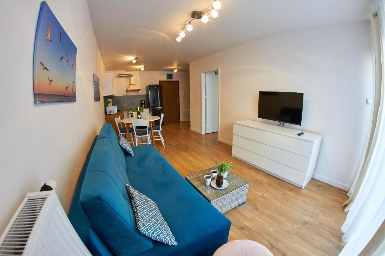 Apartamentyprzymorzu Baltycki Z Miejscem Postojowym I Ogrodkiem Kolobrzeg Bagian luar foto