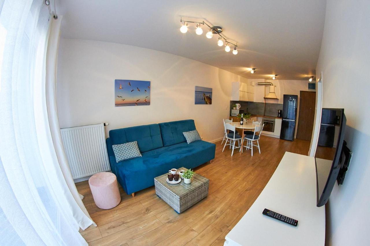 Apartamentyprzymorzu Baltycki Z Miejscem Postojowym I Ogrodkiem Kolobrzeg Bagian luar foto